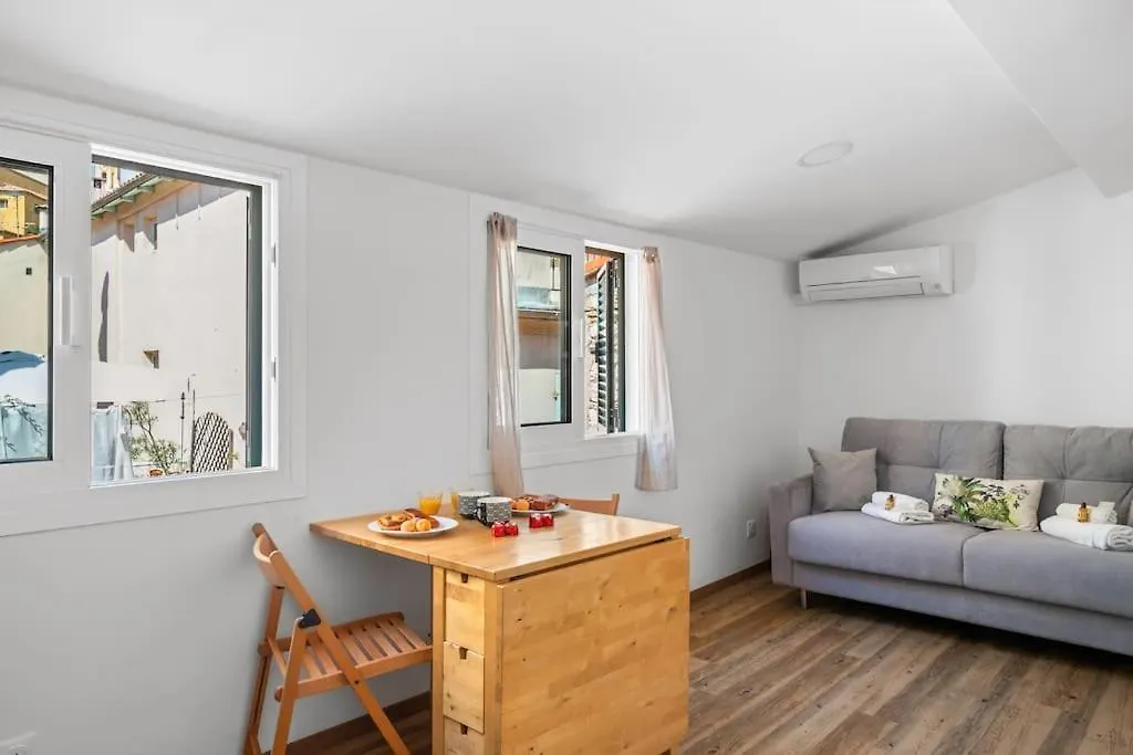 Ciapetta- Vieille Ville De Menton - Hyper Centre - Mer - Clim Apartment