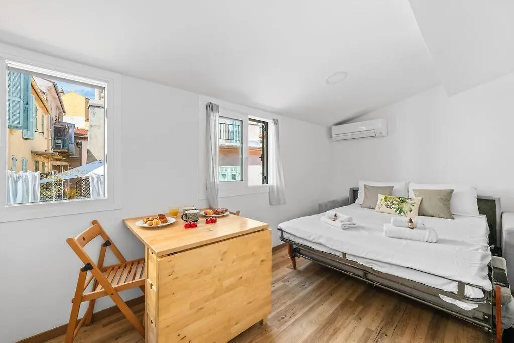 Ciapetta- Vieille Ville De Menton - Hyper Centre - Mer - Clim Apartment